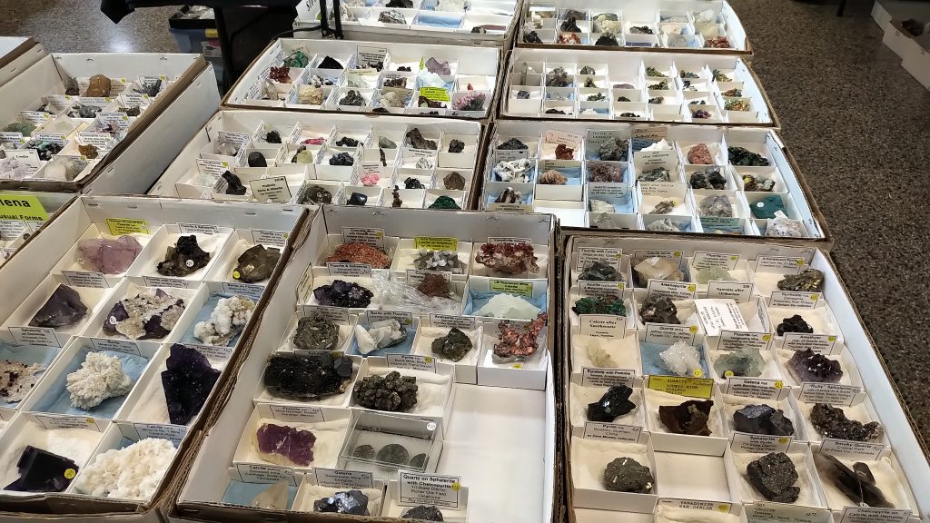 Springfield's Rock, Gem, and Mineral Show 2019 - rockhound.in